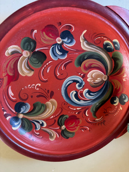Norwegian Rosemaling with Sally Holberg